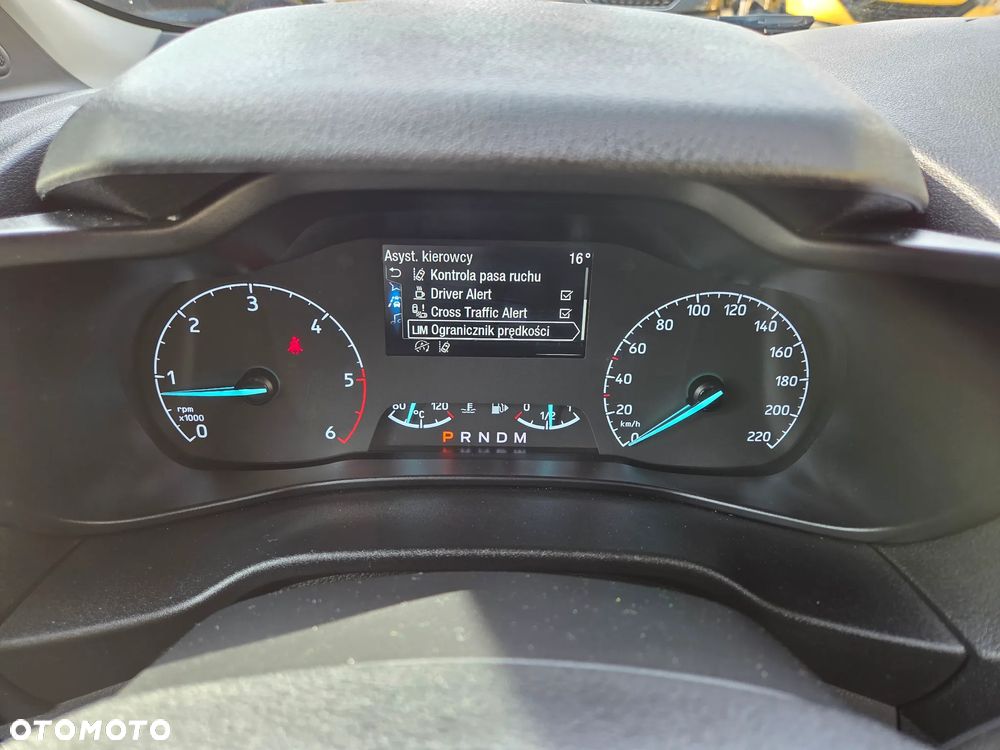 Ford Tourneo Connect Grand - 13