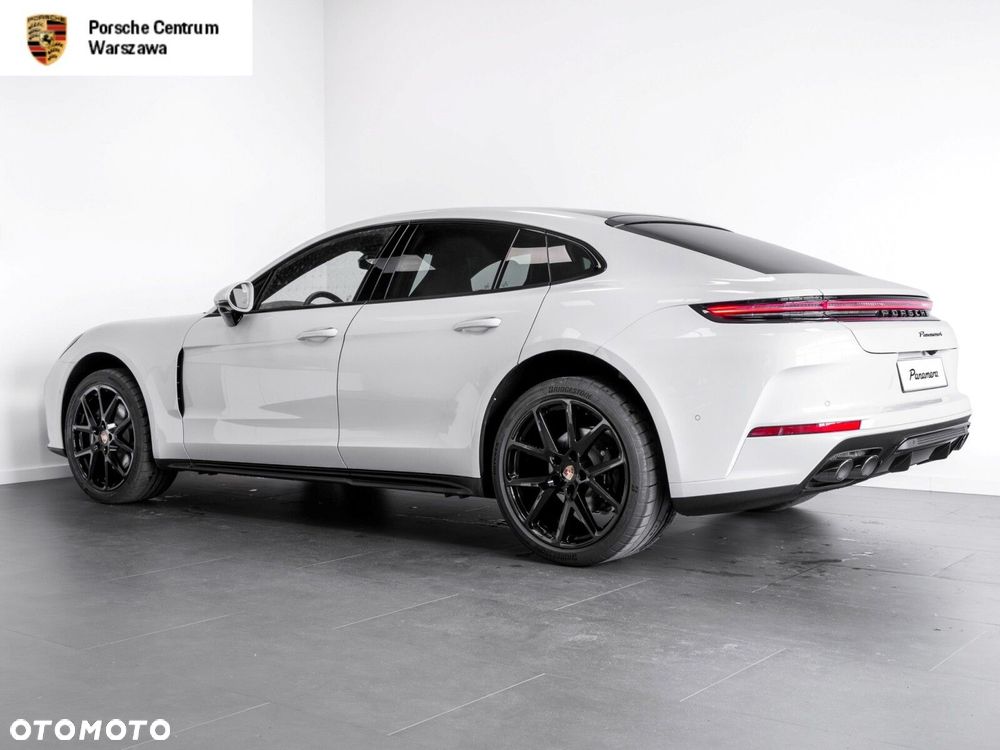 Porsche Panamera - 3