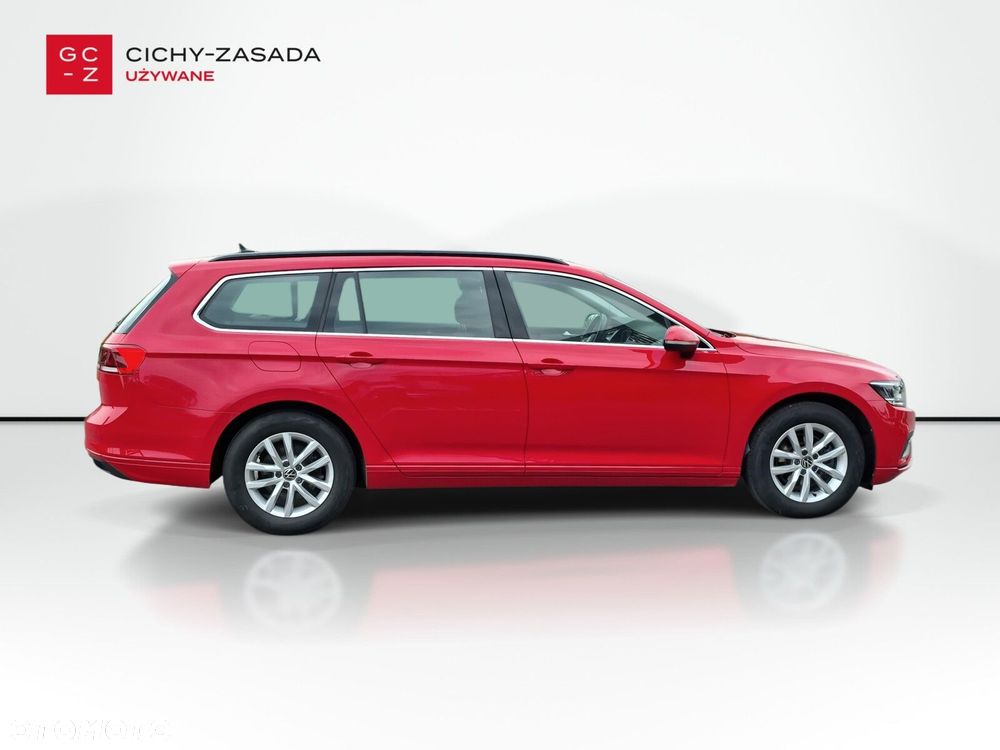 Volkswagen Passat Variant 2.0 TDI SCR Business Plus DSG - 6
