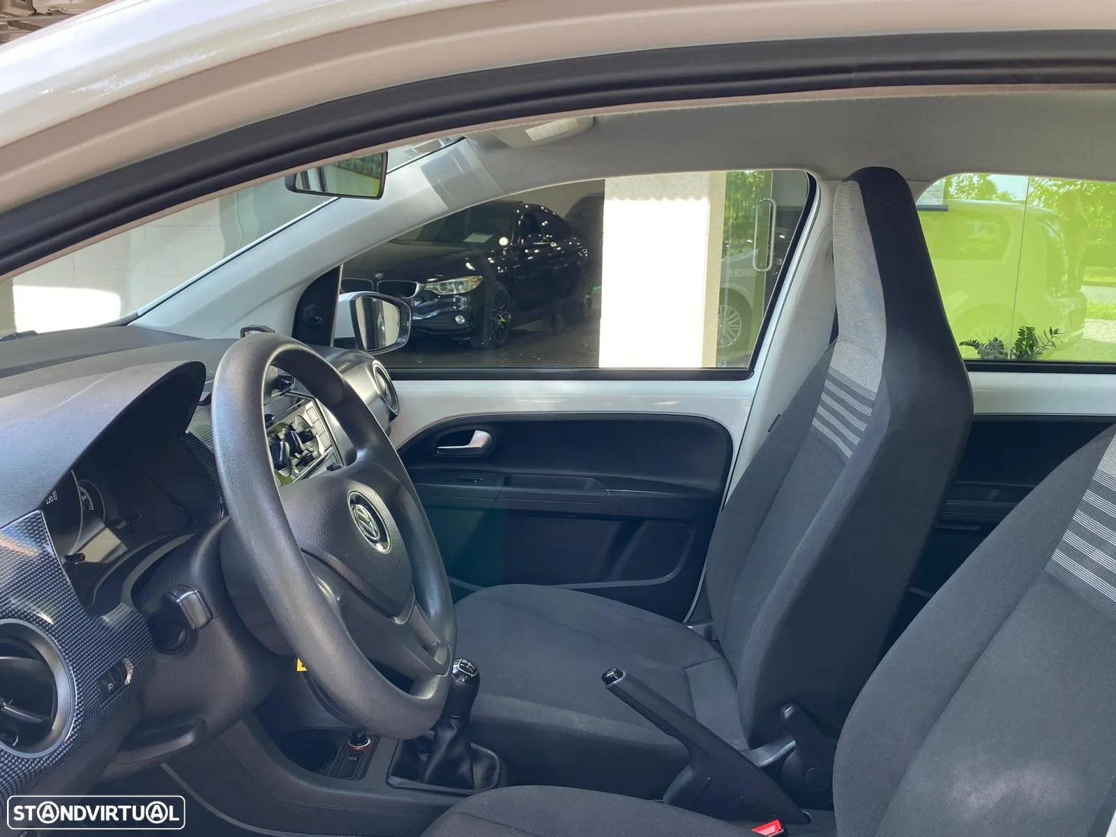 VW Up! 1.0 BMT Move - 9