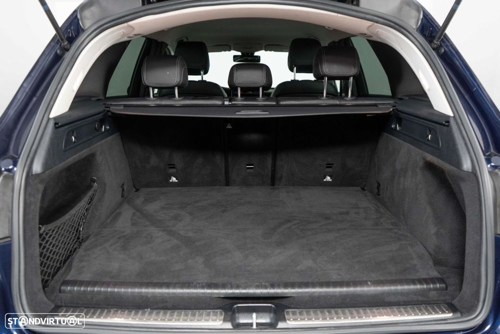 Mercedes-Benz GLC 300 e 4Matic - 12