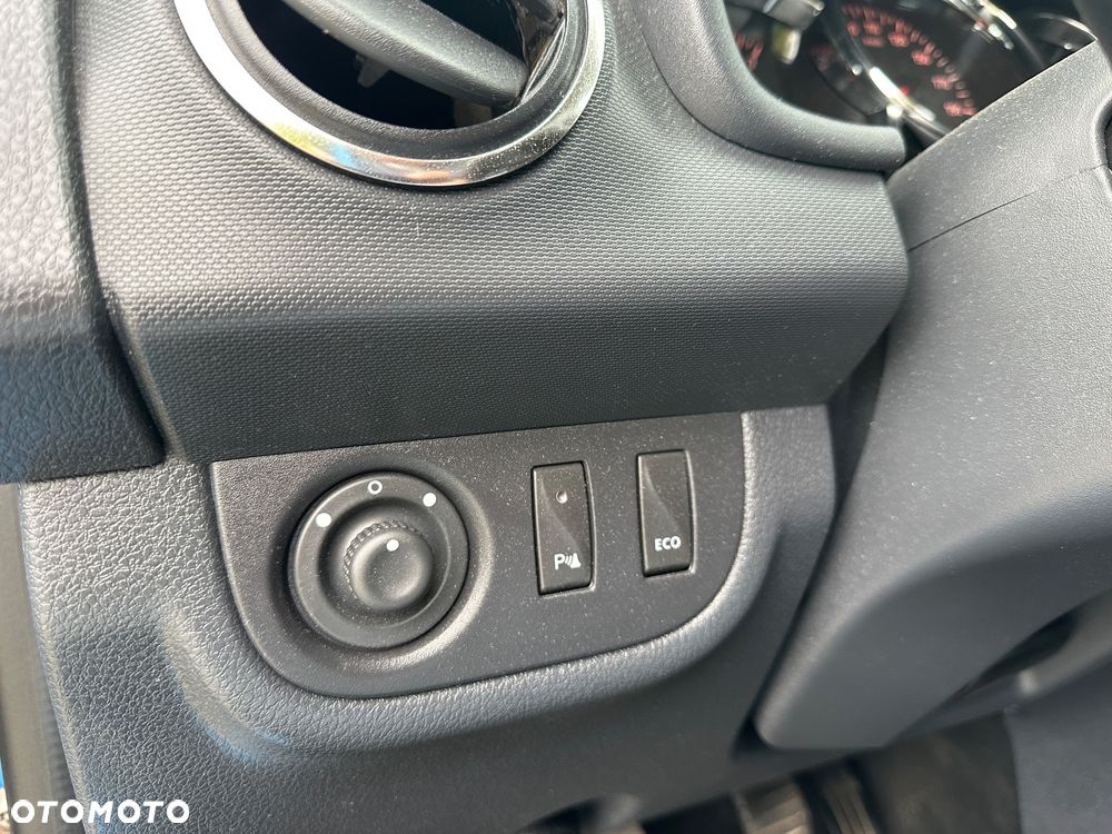 Dacia Sandero Stepway dCi 90 S&S Ambiance - 24