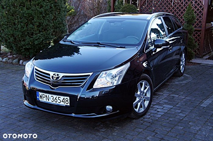 Toyota Avensis 2.0 Multidrive S Executive - 10