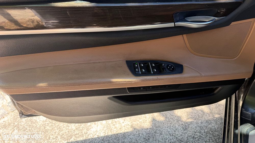 BMW 730 d - 21