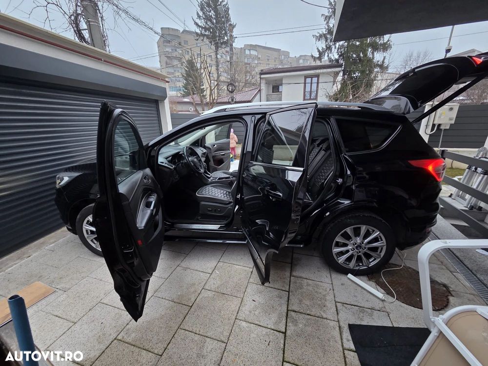 Ford Kuga 2.0 TDCi 4x4 Aut. Vignale - 16