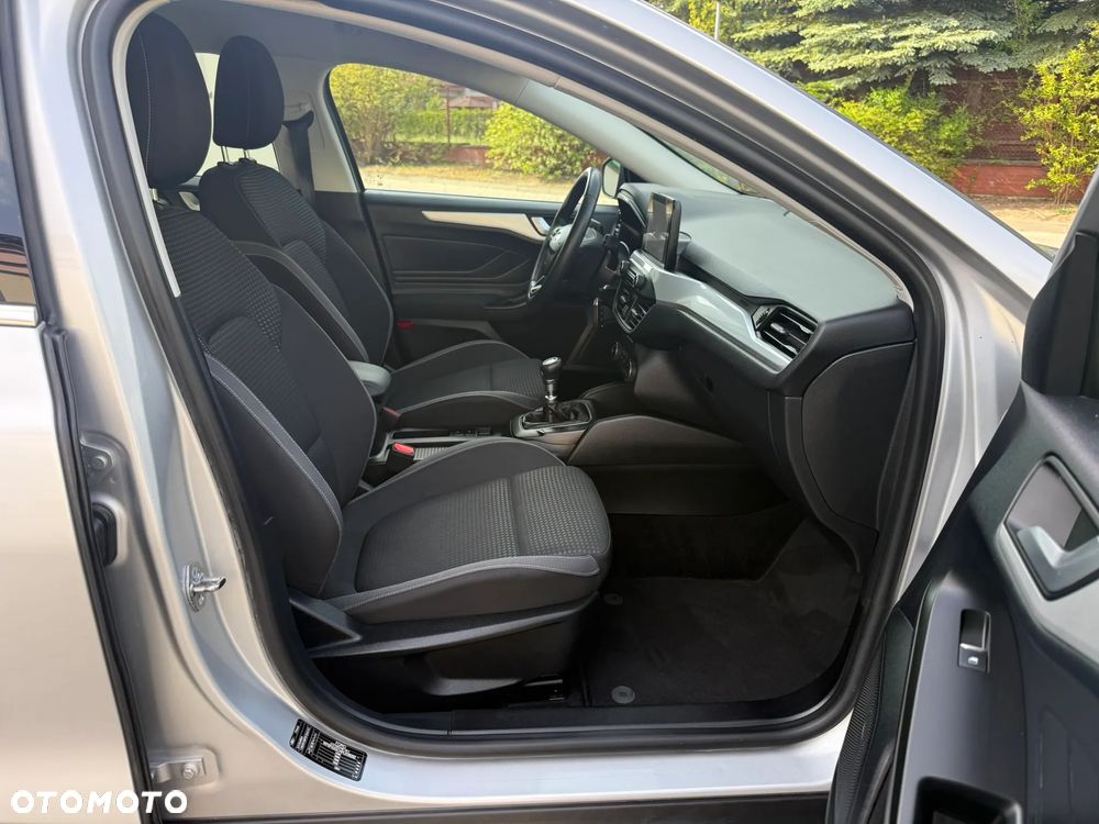Ford Focus 2.0 TDCi Titanium ASS - 34