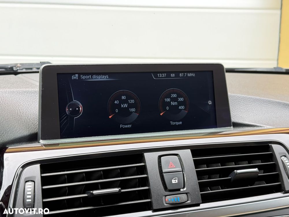 BMW Seria 3 320d xDrive Aut. Modern Line - 22