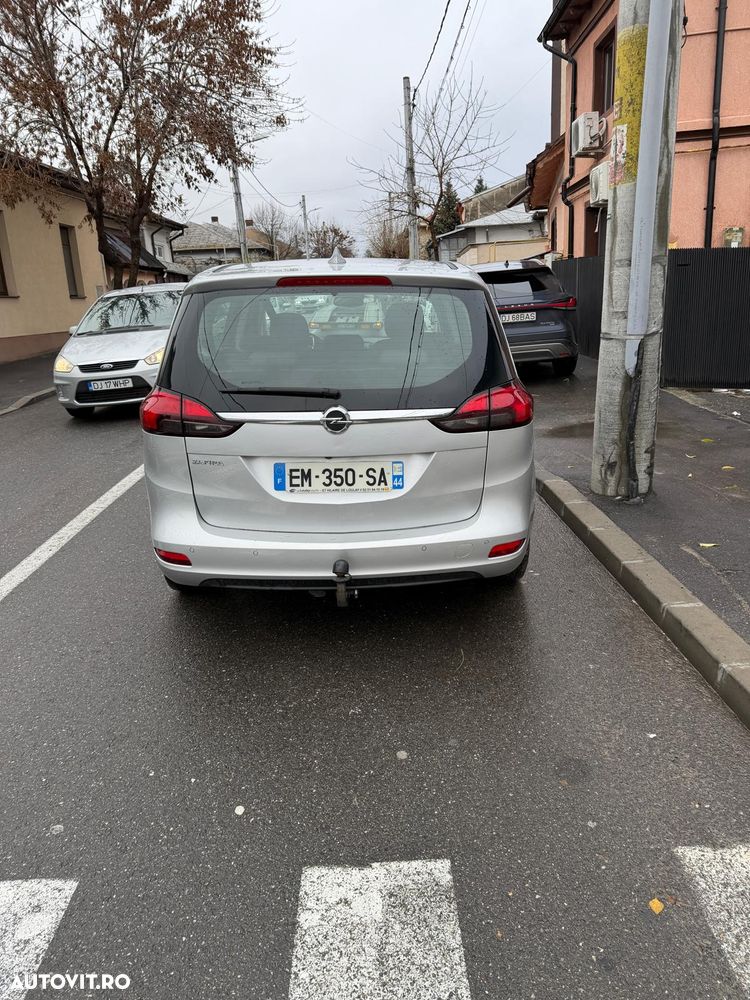 Opel Zafira - 4