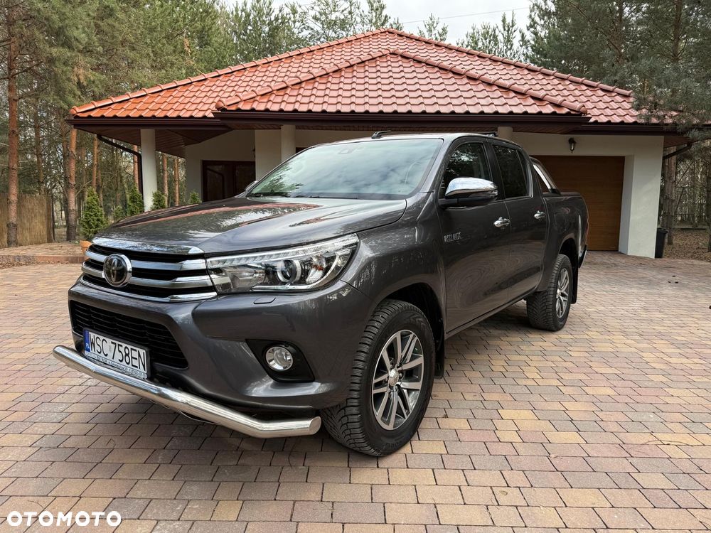 Toyota Hilux 2.4 D-4D Double Cab SR5 4x4 - 1