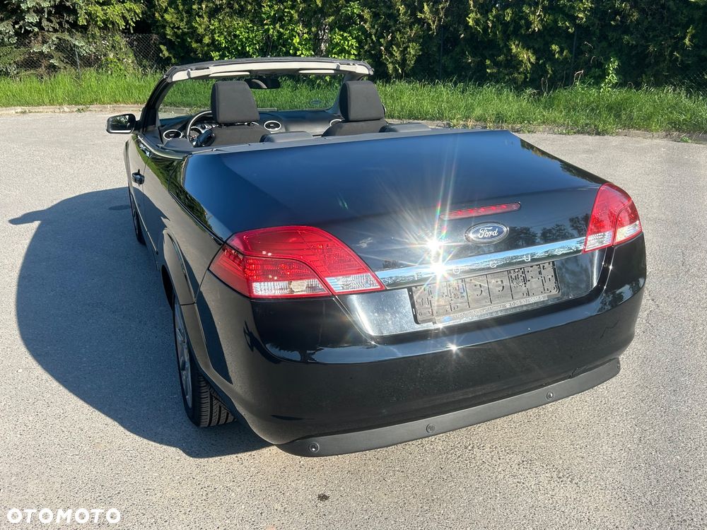 Ford Focus 2.0 16V Sport - 15