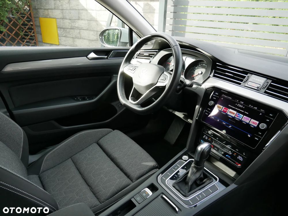 Volkswagen Passat 2.0 TDI EVO Business DSG - 17