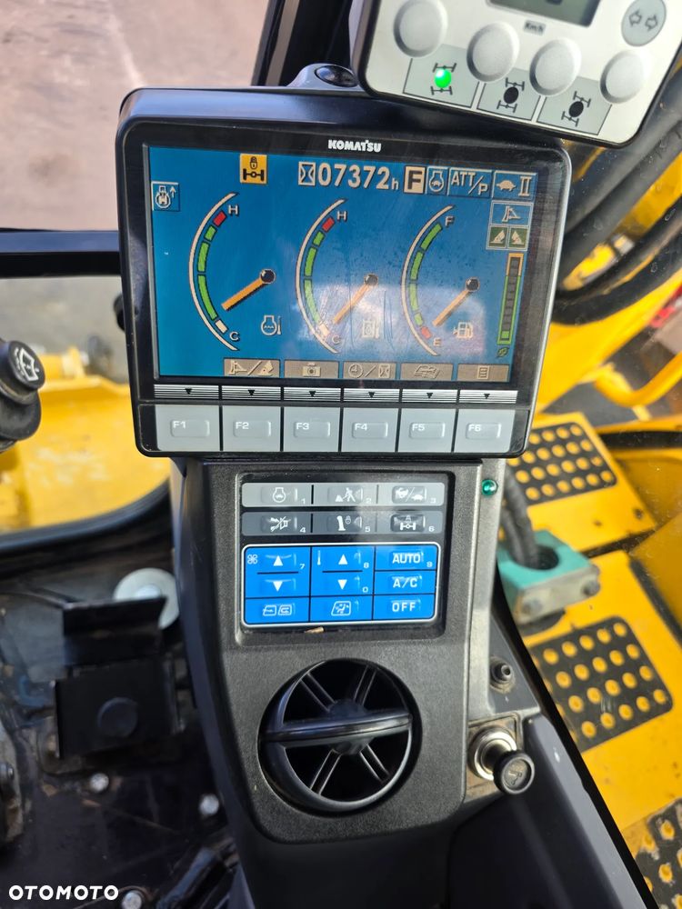 Komatsu PW 118 MR-6 Powertilt - 13