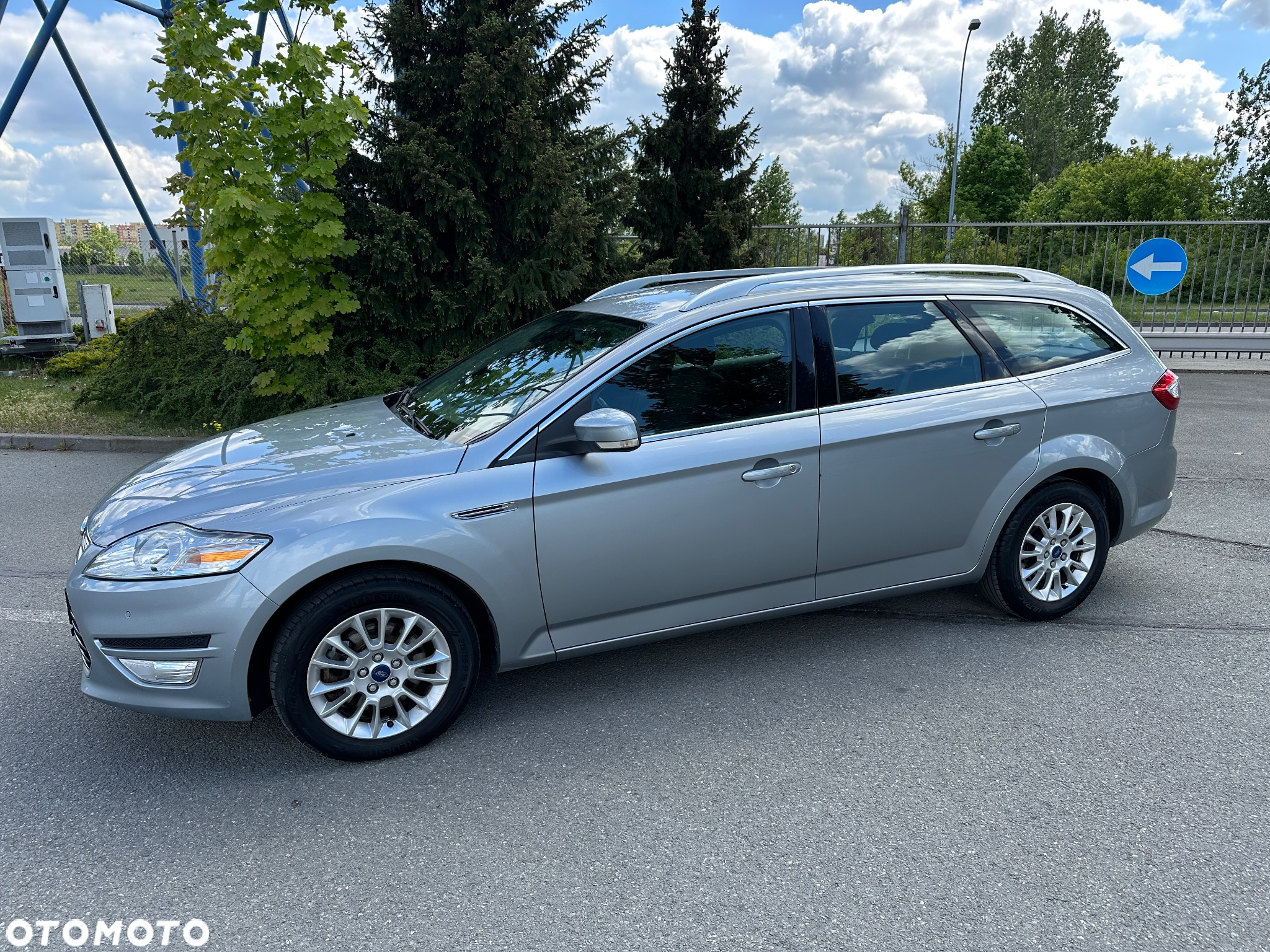 Ford Mondeo 1.6 TDCi ECOnetic Ambiente - 4