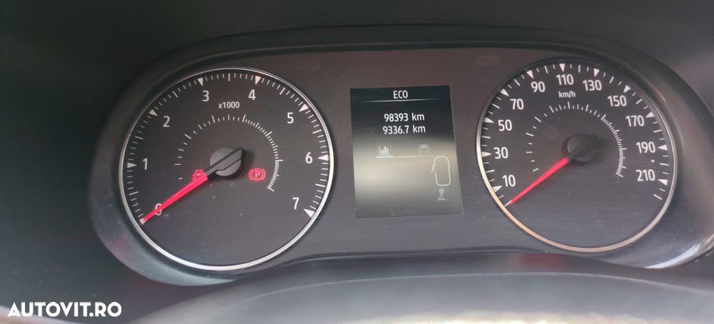 Dacia Sandero Stepway ECO-G 100 MT6 Comfort - 11