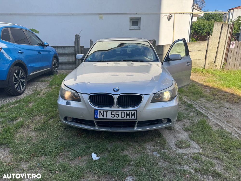 BMW Seria 5 525d Aut. - 12