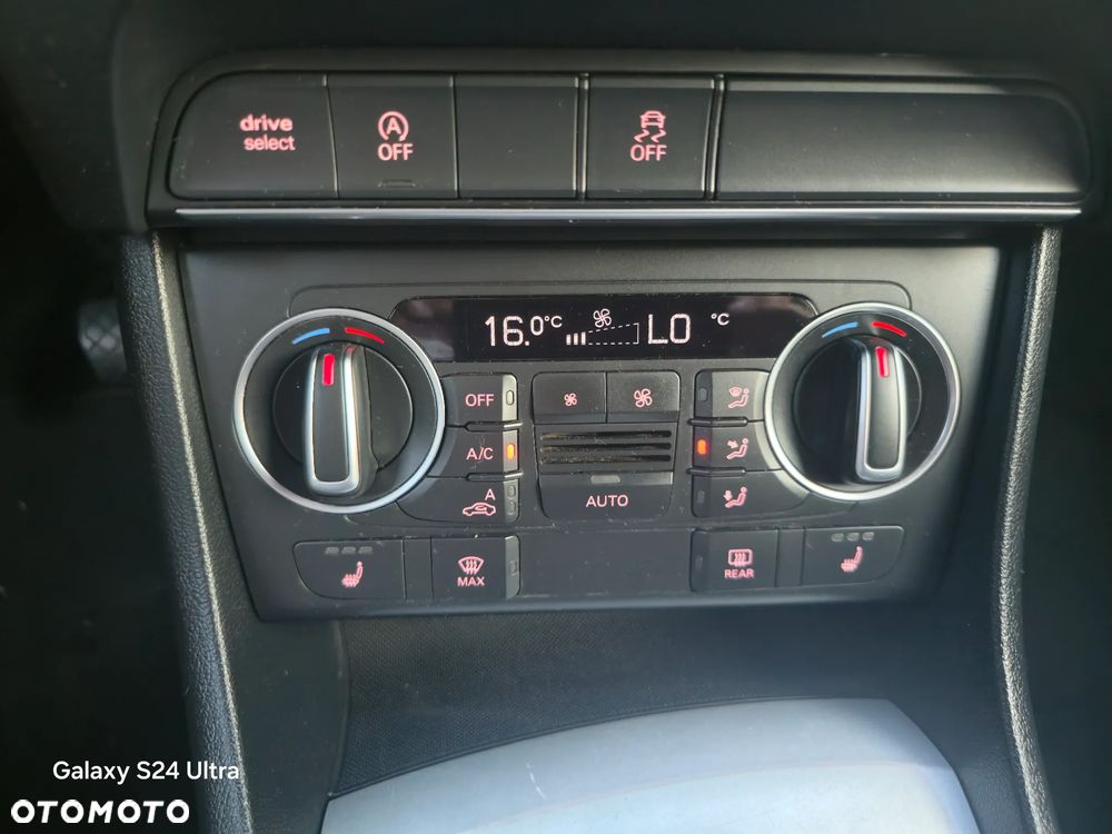 Audi Q3 1.4 TFSI Edycja Specjalna - 23