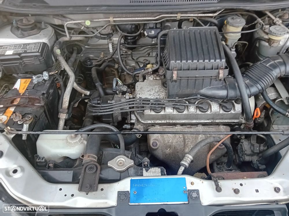 Honda HR-V 1.6 LS - 23