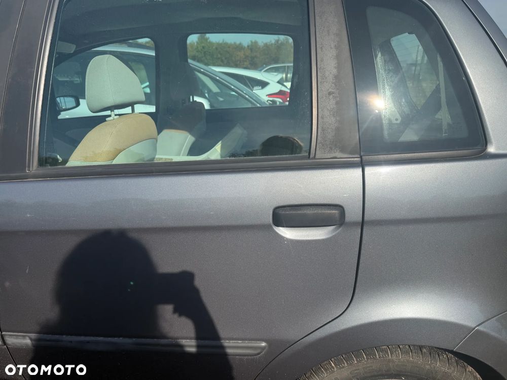 DRZWI PRZEDNIE TYLNE LEWE PRAWE FIAT IDEA - 3