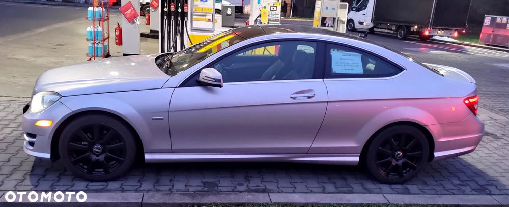 Mercedes-Benz Klasa C 250 Sport 7G-TRONIC - 19