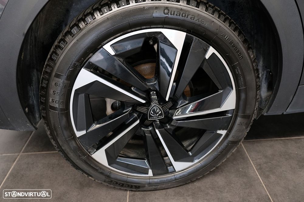 Peugeot 408 1.2 PureTech Allure Pack EAT8 - 24