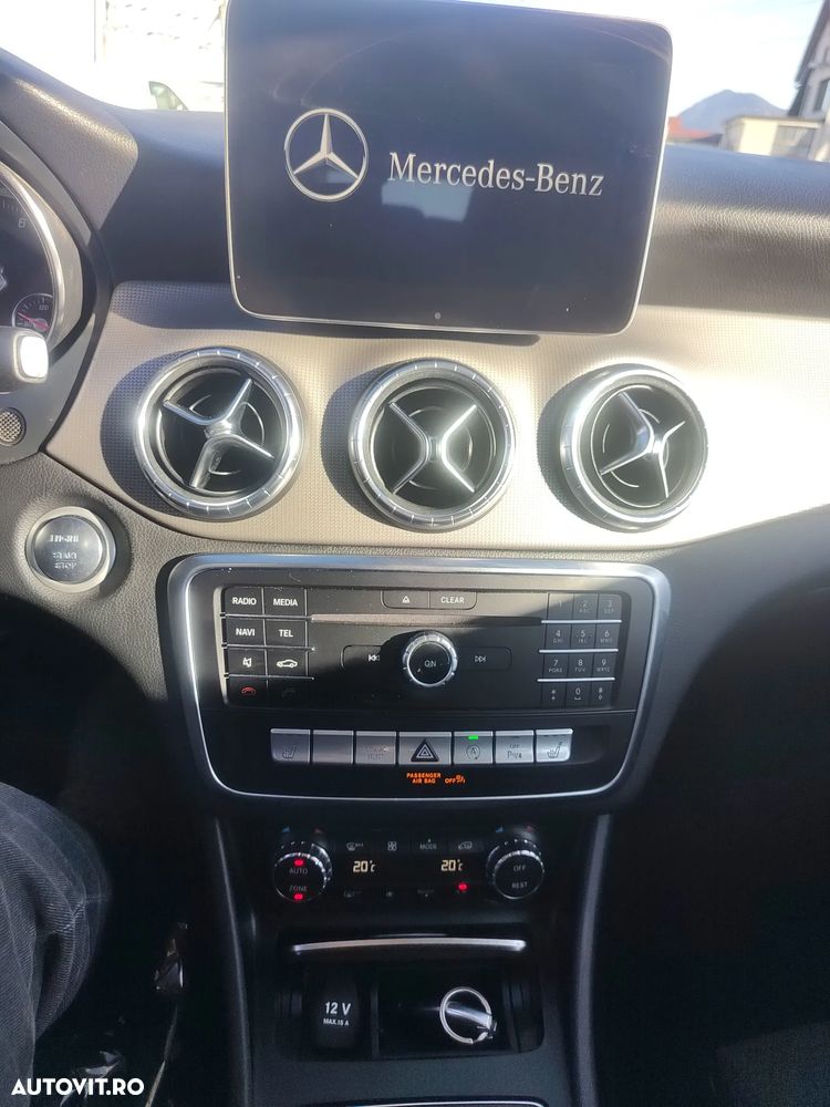 Mercedes-Benz CLA 180 - 11