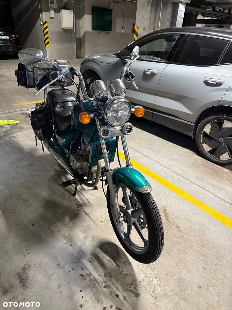 Hyosung Cruise II - 2