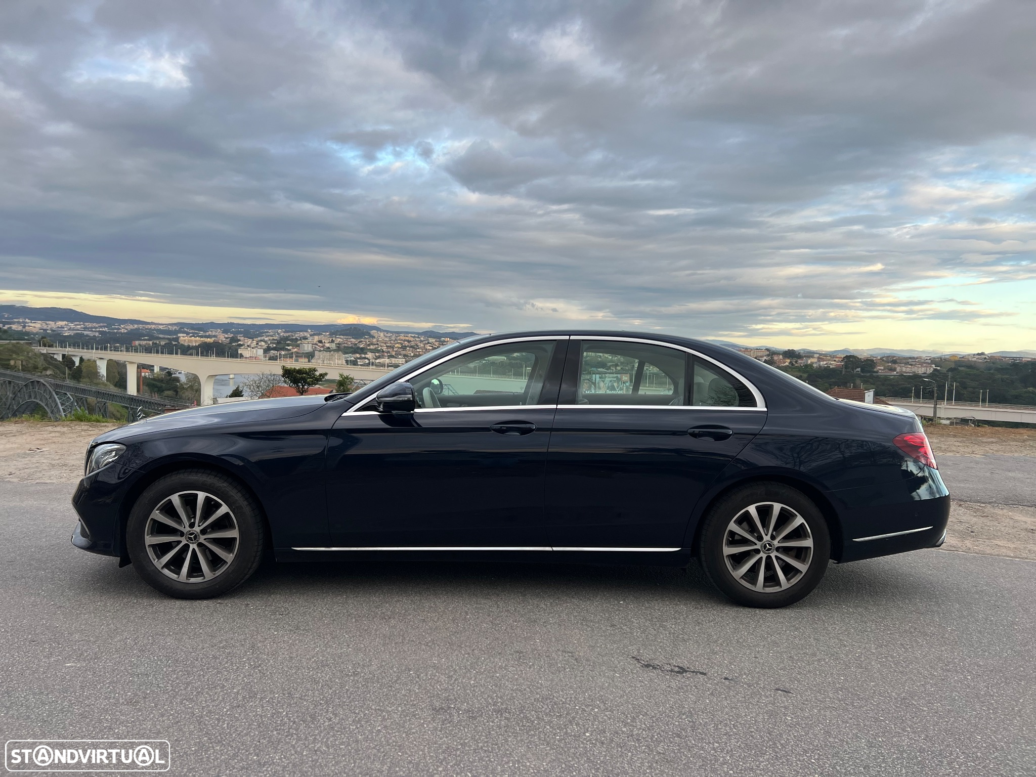 Mercedes-Benz E 220 d Exclusive Line - 10