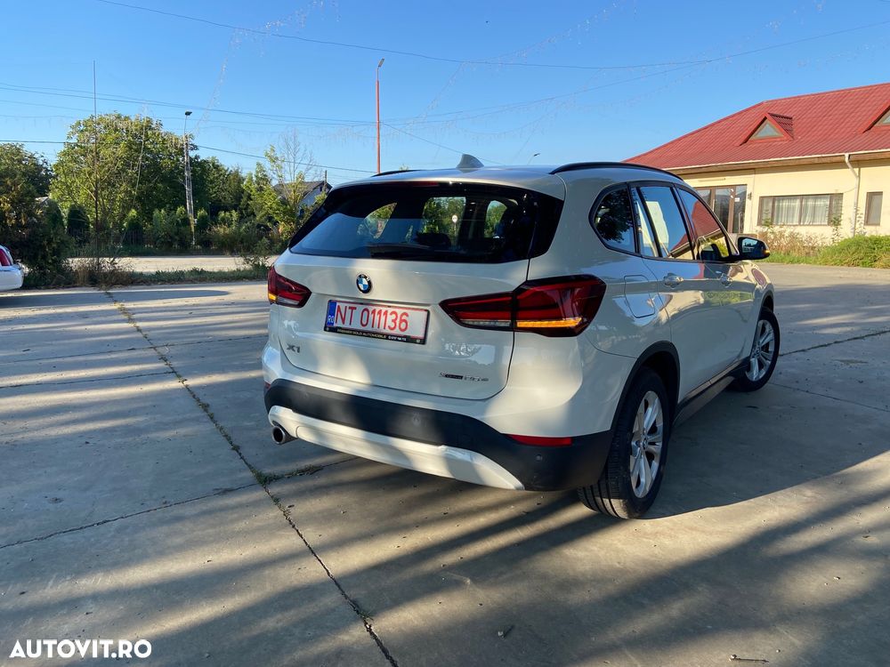 BMW X1 xDrive25e Sport Line - 16