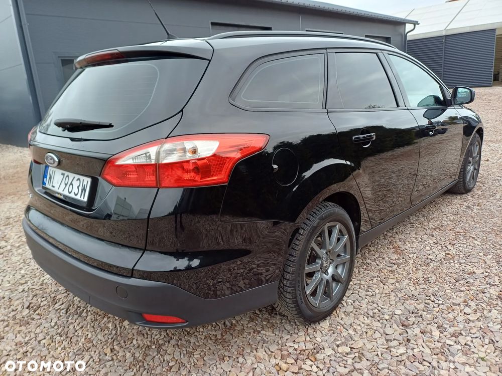 Ford Focus 1.6 TDCi DPF Ambiente - 13