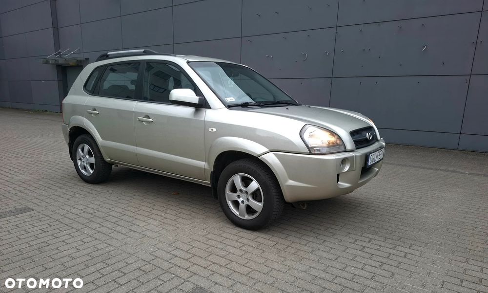 Hyundai Tucson 2.0 Comfort 2WD - 6