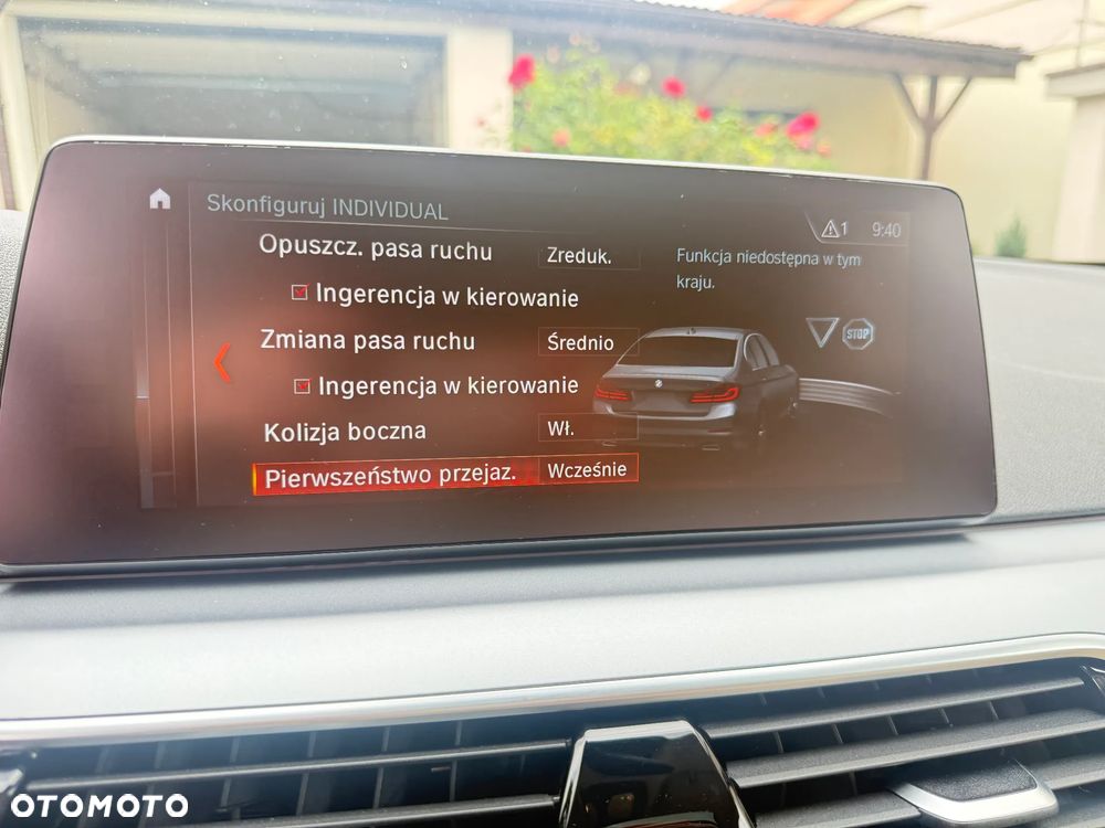 BMW Seria 5 525d Sport Line - 31