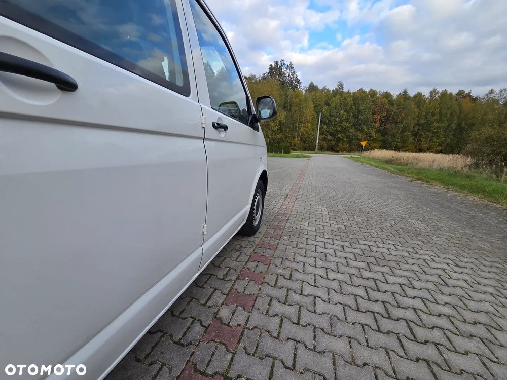 Volkswagen Transporter - 9