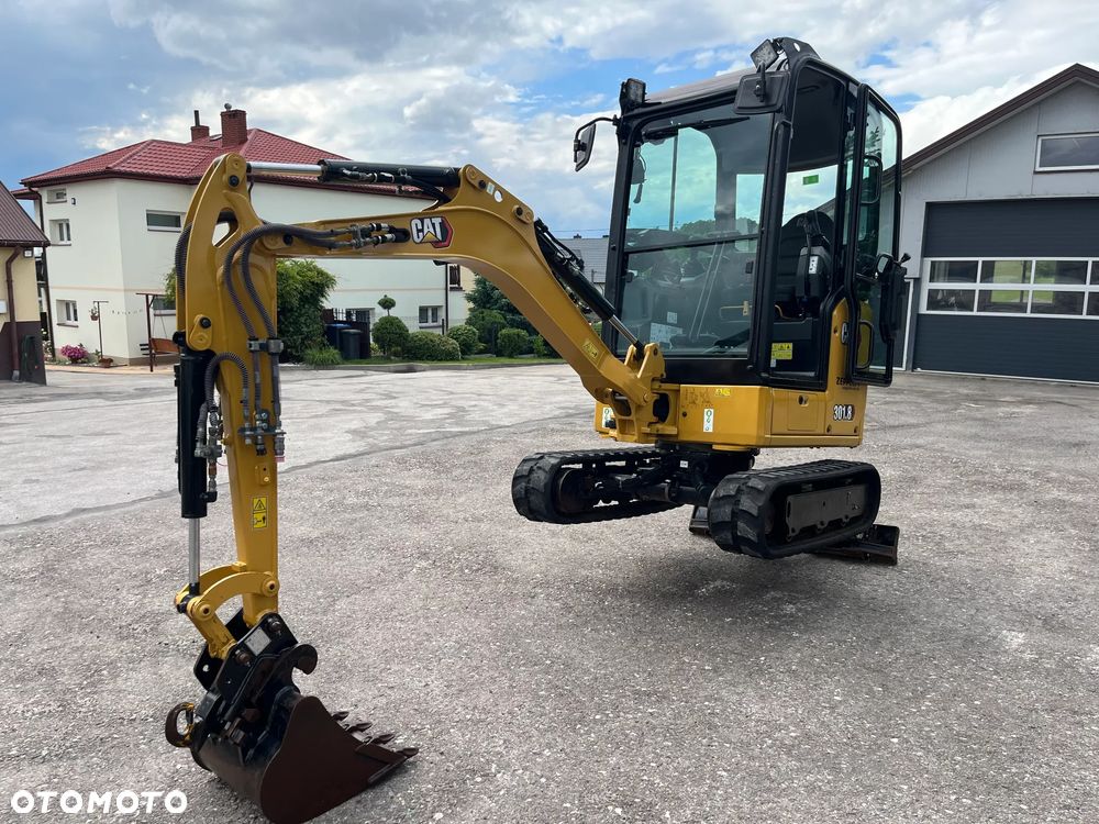 Caterpillar 301.8 - 4