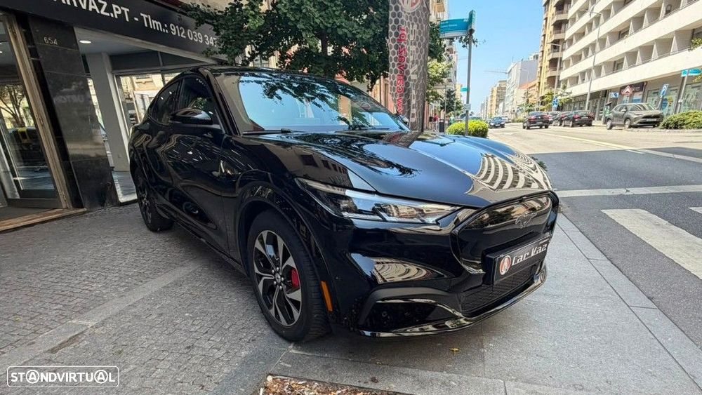 Ford Mustang Mach-E AWD PREMIUM - 2