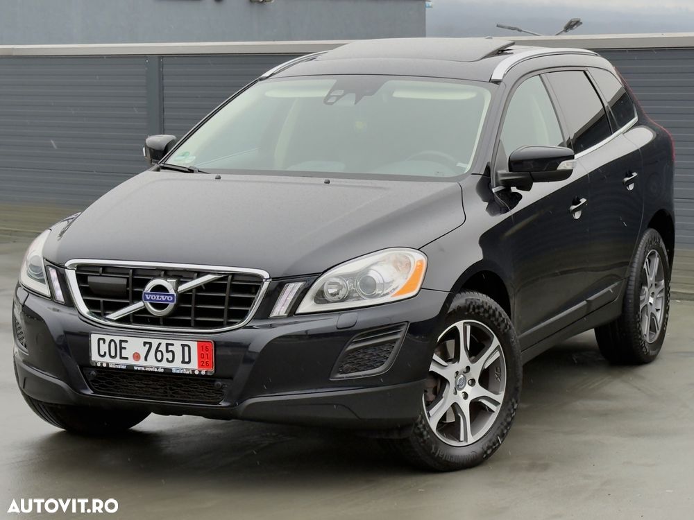 Volvo XC 60 D5 AWD Aut. Momentum - 1