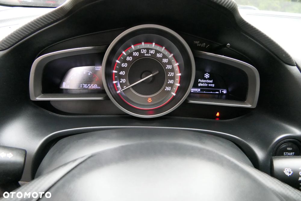 Mazda 3 2.0 Skyenergy - 24