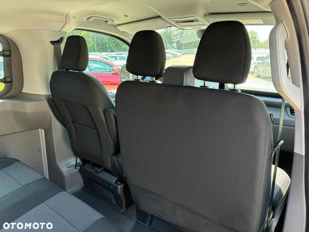 Volkswagen Transporter Furgon PLUS Edition/6-cio osob./AUTOMAT (L2) 2.0 TDI 170KM, r.o. 3500 mm - 19