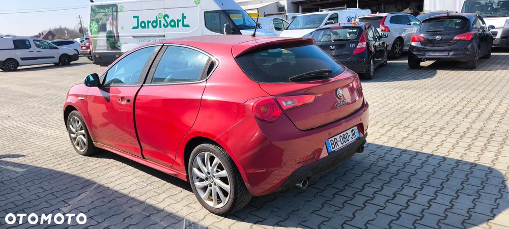 Alfa Romeo Giulietta - 2