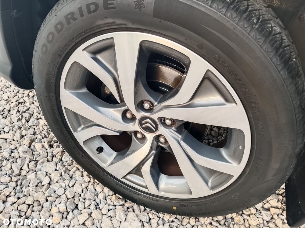 Citroën C4 Aircross 1.6 HDi STT 4x2 Exclusive - 38
