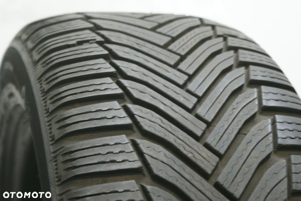 225/50R17 MICHELIN ALPIN 6 , 6,3mm 2023r B3972 - 2