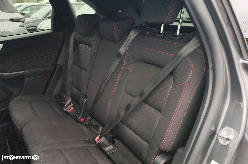 Ford Kuga 1.5 EcoBoost ST-Line - 6