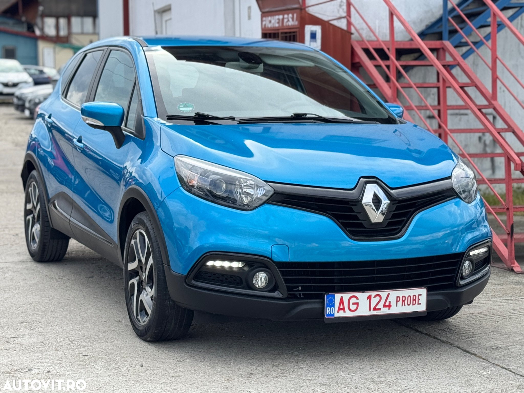 Renault Captur - 8