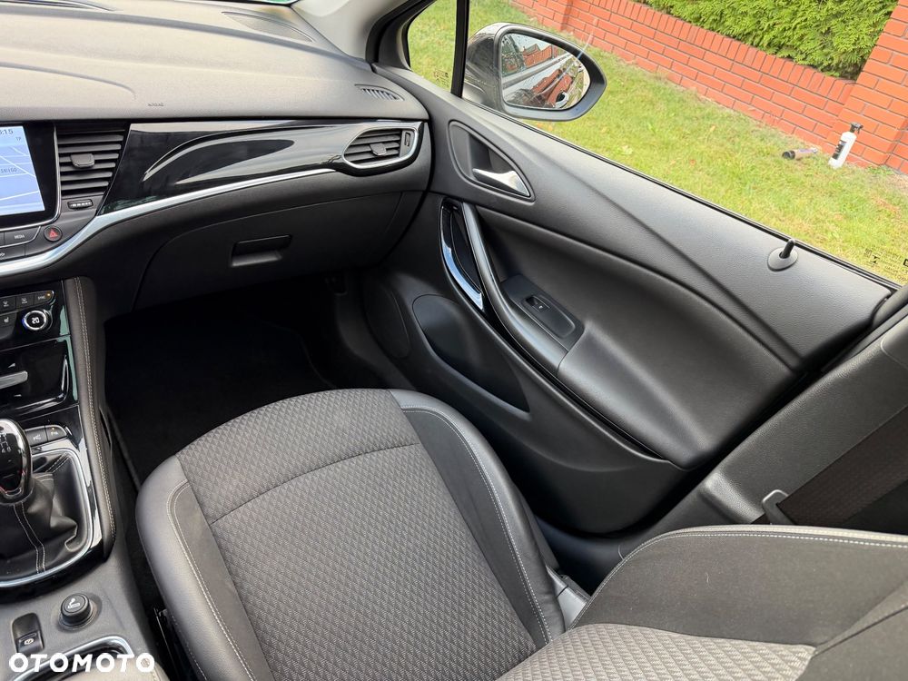 Opel Astra 1.4 Turbo Start/Stop Edition - 25