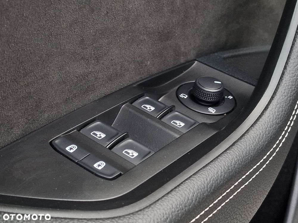 Skoda Superb 2.0 TSI 4x4 Sportline DSG - 22