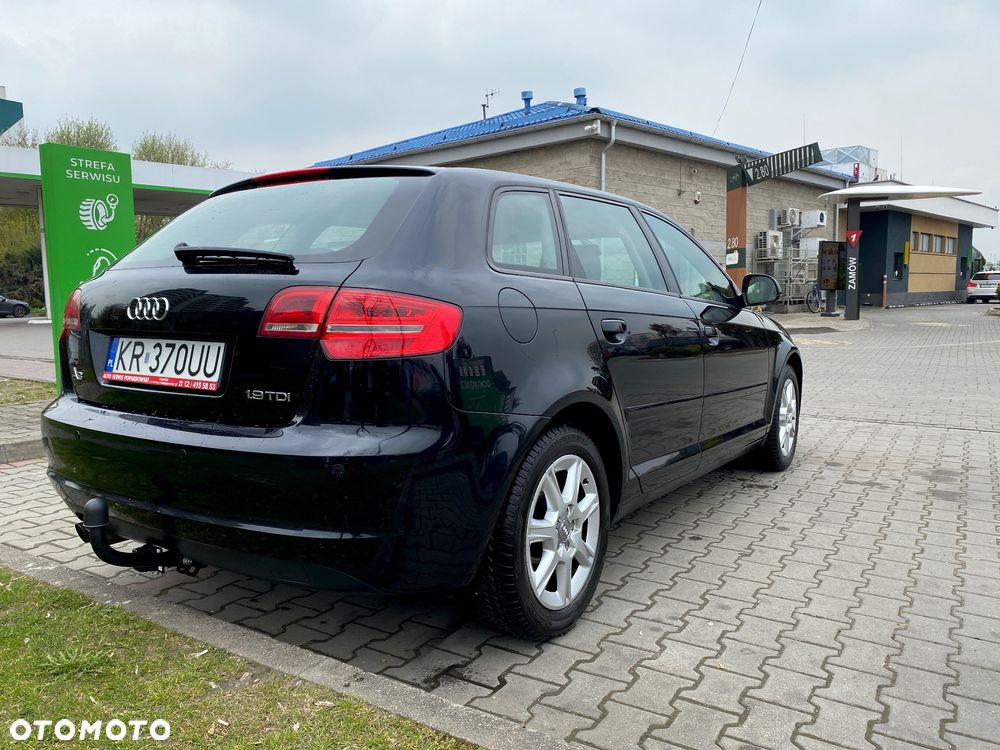 Audi A3 Sportback 1.9 TDI Ambiente - 6
