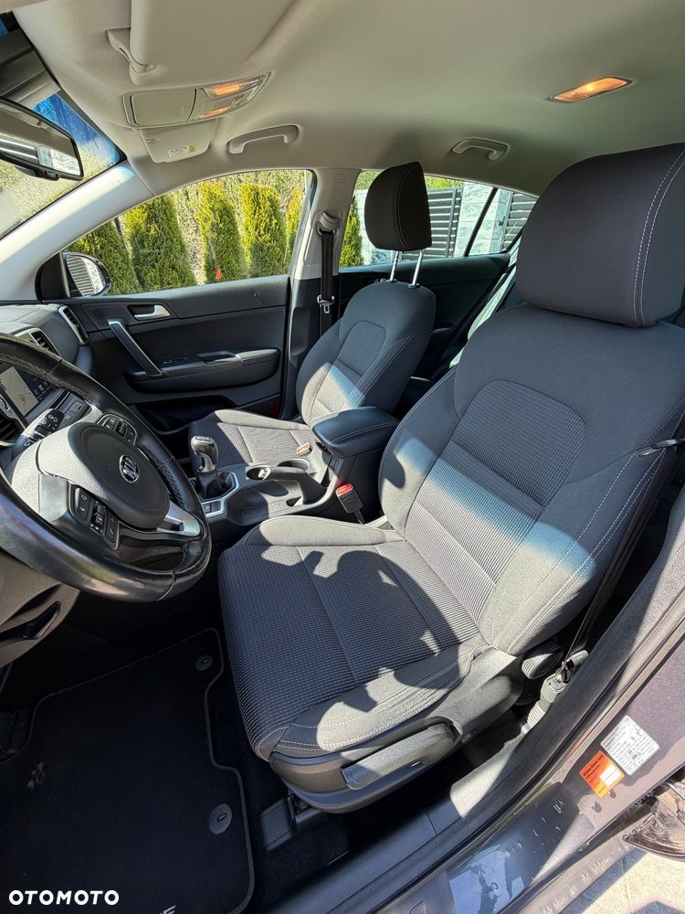 Kia Sportage 1.6 GDI 2WD DREAM-TEAM EDITION - 8