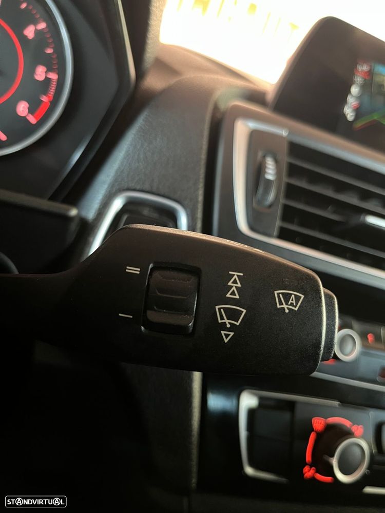 BMW 120 d Pack M - 20