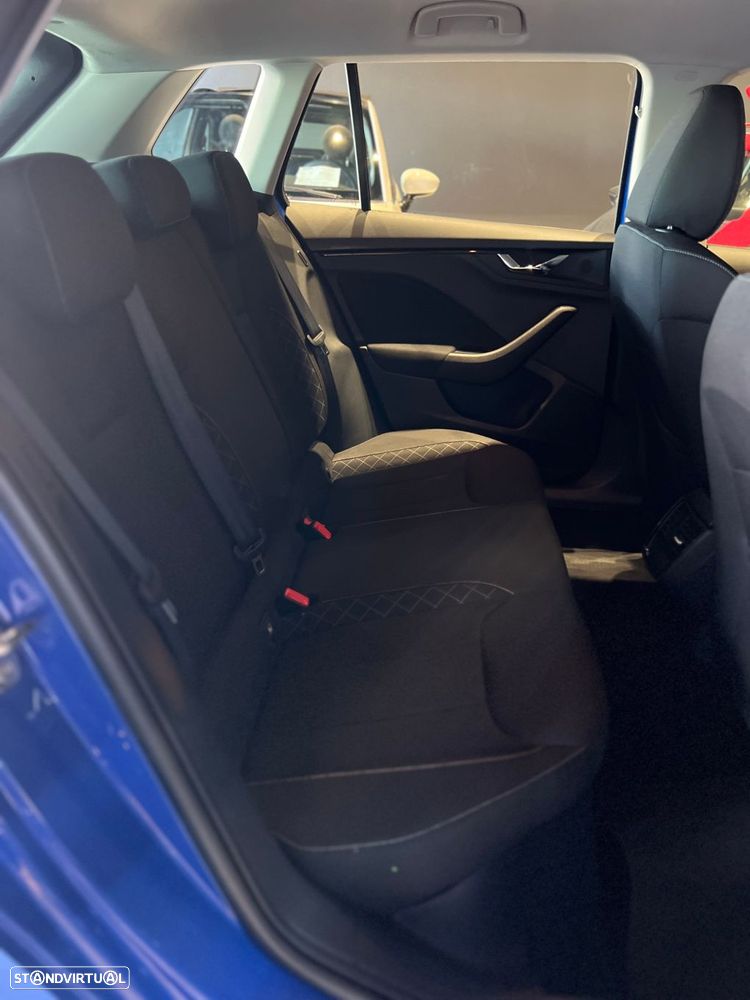 Skoda Kamiq 1.0 TSI Style DSG - 36