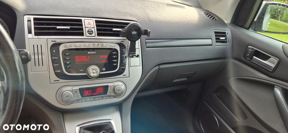 Ford Kuga 2.0 TDCi 4x4 Trend - 6