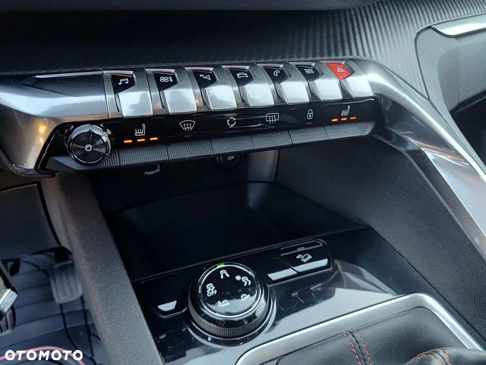 Peugeot 3008 2.0 HDi Active - 12